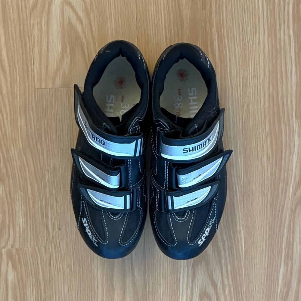 Shimano Cycling SH-WR31L SPDSL with clips Size Women's EU 38 (US 6-6.5)